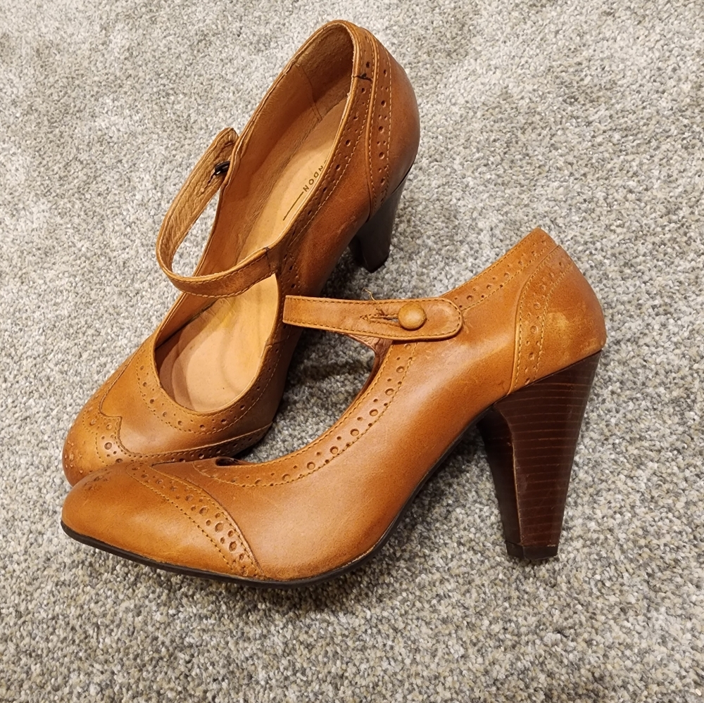 Office London leather wingtip heels